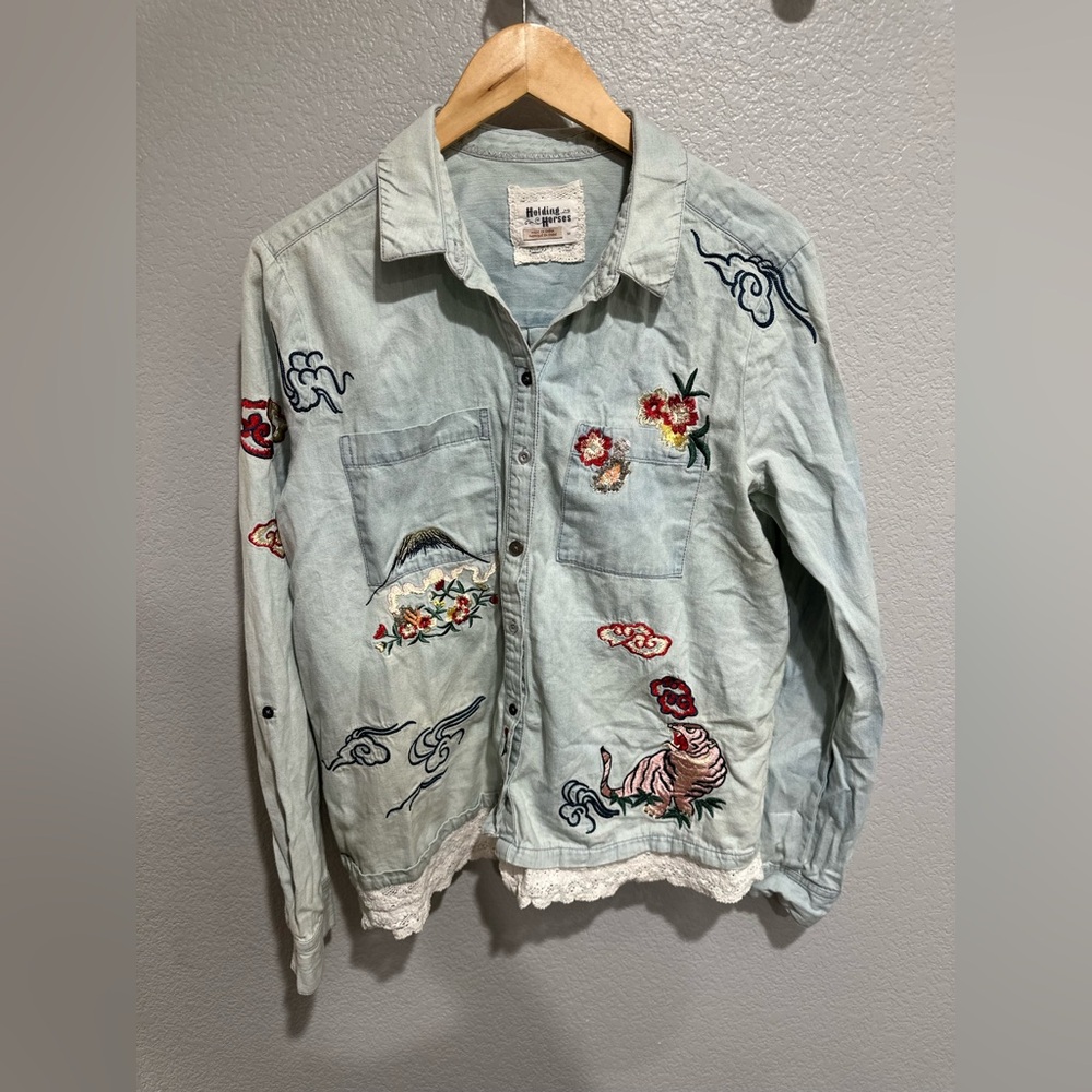 HOLDING HORSES Light Blue Embroidered Jean Jacket